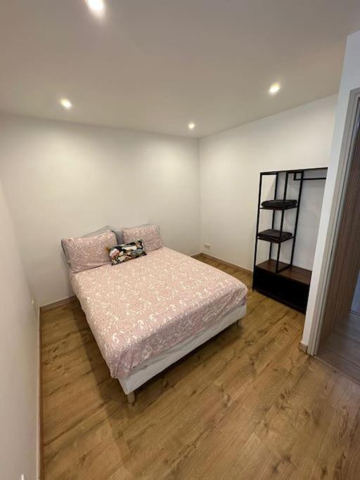Apt Moderne 2 Chambres 5 Voyageurs Paris Luaran gambar