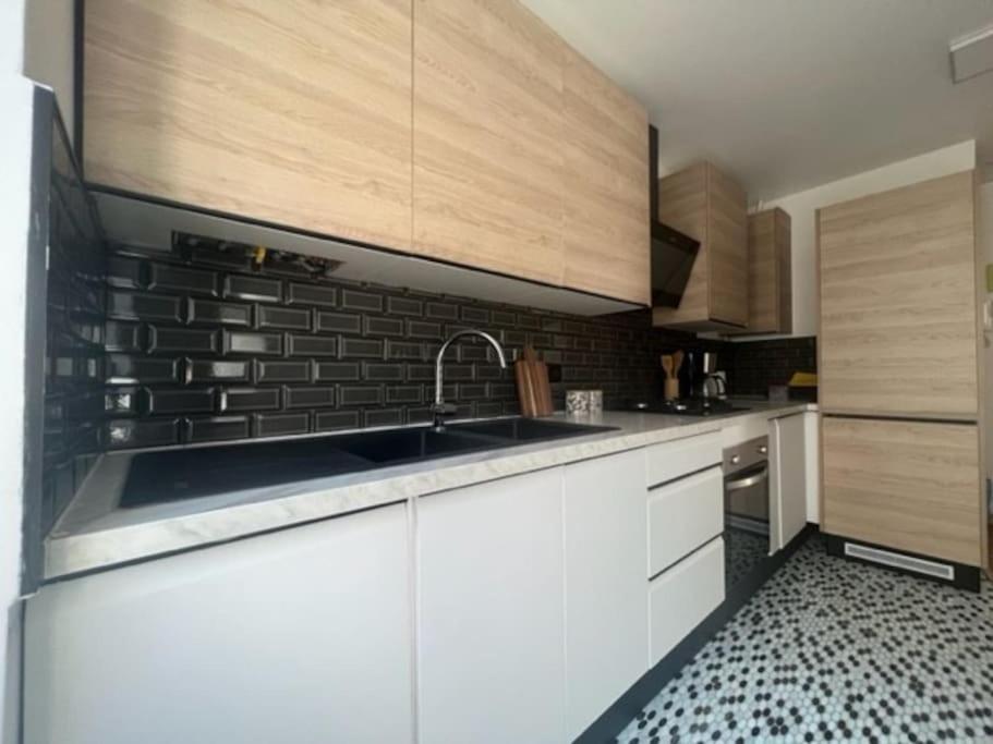 Apt Moderne 2 Chambres 5 Voyageurs Paris Luaran gambar